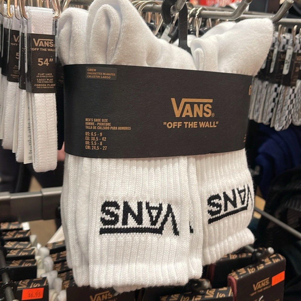 Vans Socks 6 pairs set CREW VANS.
"OFF THE WALL" White/Black 
NWT - Picture 4 of 16